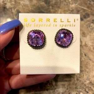 EBX10 sorrelli studs .